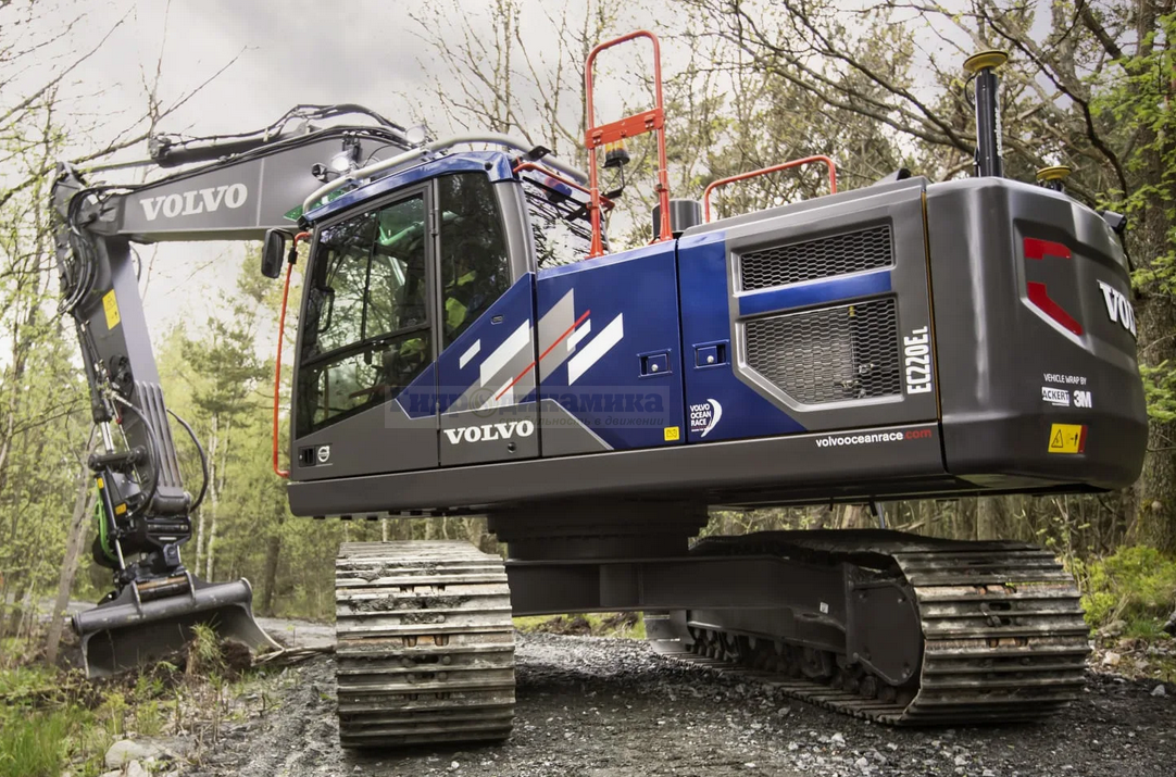 Экскаватор Volvo EC220E - дорожно-строительная техника