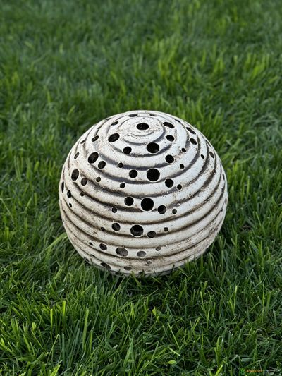 Скульптура &#039;Галактика&#039; с прорезкой м