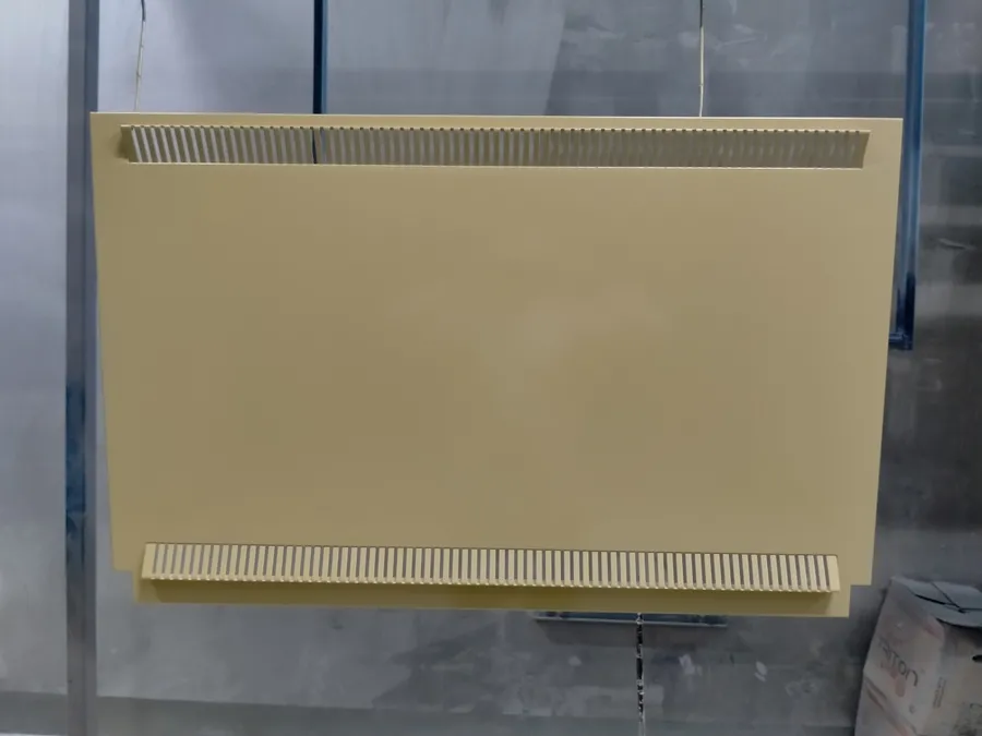 Полка 860х549 с порошковой покраской RAL 1002 