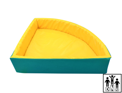 Детский сухой бассейн угловой зеленый без аппликаций R130xH30