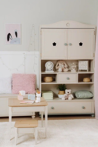 Стол детский Бетти из массива сосны 60 х 60 х 56 см