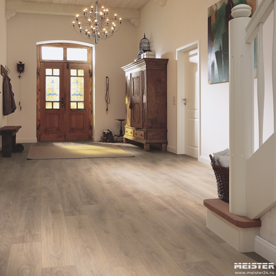 Ламинат Meister LD150 Дуб Сэнд 7004 32 класс толщина 8 мм с фаской 2.550 м2
