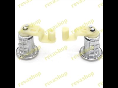 Личинки замка двери L/R Renault symbol clio 7701472806