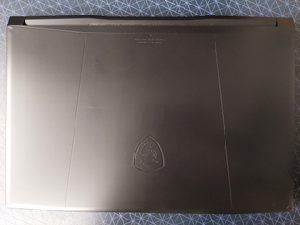 MSI Katana A17 AI B8VF-839XRU ( 17.3 FHD IPS 144Hz Ryzen 7 8845HS RTX4060 (8Gb) 16Gb 512SSD )