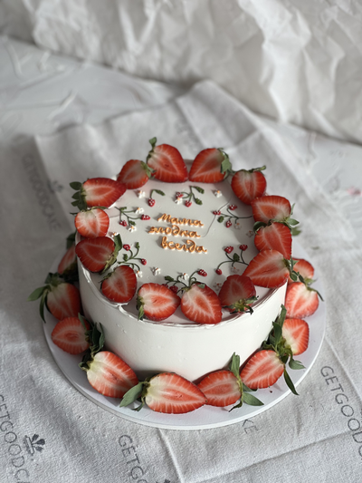 Для мамы с клубникой