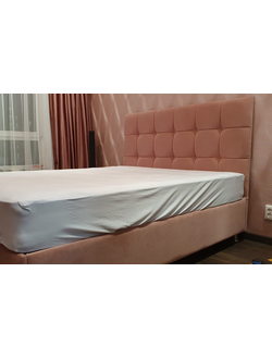 МЯГКАЯ ОДНОСПАЛЬНАЯ, ДВУСПАЛЬНАЯ КРОВАТЬ ЧЕСС/ЧЕСС ЛЮКС, ФАНЕРНАЯ, СПИНКА КВАДРАТАМИ С ПУГОВИЦАМИ, С ПОДЪЕМНЫМ МЕХАНИЗМОМ