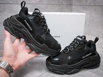 Balenciaga Triple S