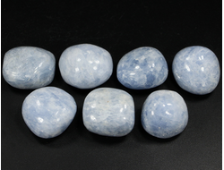 Кальцит голубой, галтовка в ассортименте, Мадагаскар (24-27 мм, 20-22 г) №28475