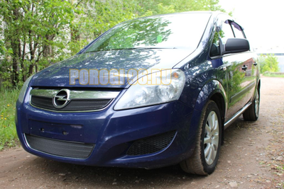 Защита радиатора Opel Zafira B 2008-2012 рестайлинг black верх