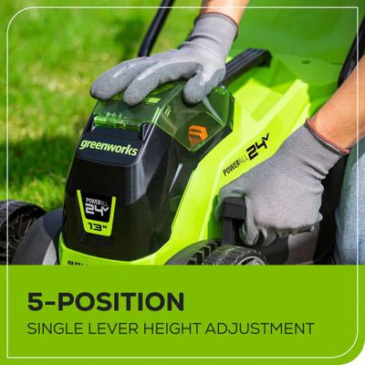 Аккумуляторная газонокосилка Greenworks GD24LM33K4 set