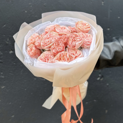 Букет из кустовой розы премиум