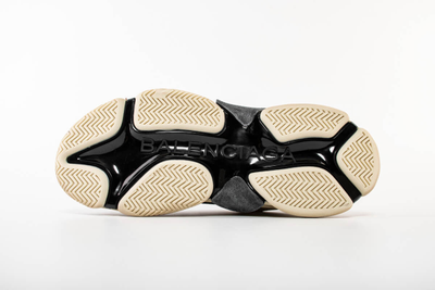 Кроссовки Balenciaga Triple S Sneaker Vanille