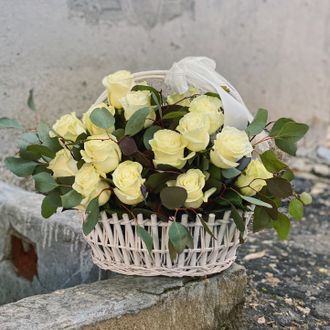 Доставка цветов в Волгограде - FLOWER34.RU - Корзина "Белый сад"
