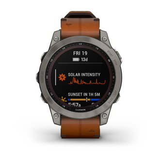 GARMIN FENIX 7 Sapphire Solar титановые серые с коричневым кожаным ремешком на Умном Гаджете
