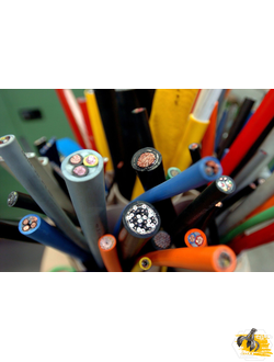 Выгодно сдайте слаботочный кабель на лом в компанию «Вторкабель». Предлагаем высокие цены на слаботочный кабель в изоляции.