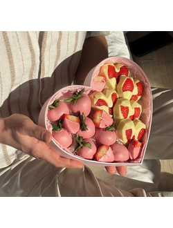 НЕЖНО-СТРАСТНО