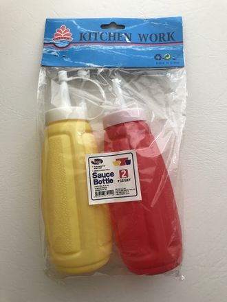 Набор пластиковых бутылочек для кетчупа и соуса