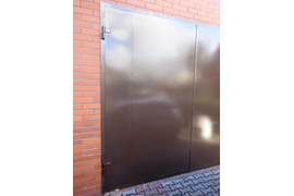 РАСПАШНЫЕ ГАРАЖНЫЕ ВОРОТА 