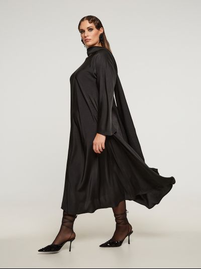 Нарядное платье с поясом