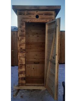 Туалет Садовый (из вагонки, обожжённый, квадратный, с сиденьем, кровля  Шоколад)