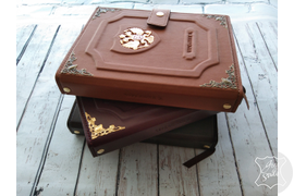 кожаный ежедневник с гербом РФ, ежедневник с гербом РФ и именной надписью