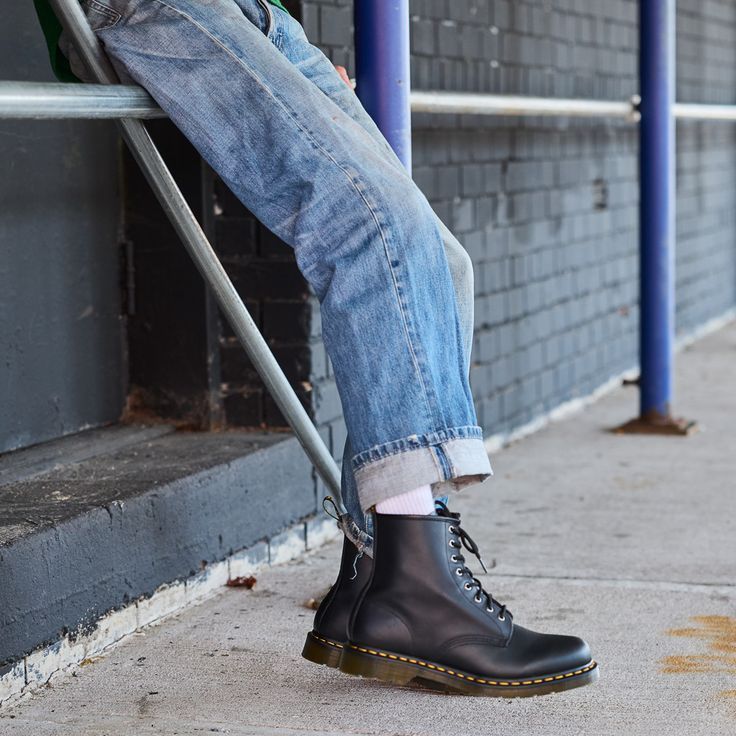 Dr. Martens 1460 черные ботинки 8 люверсов оригинал