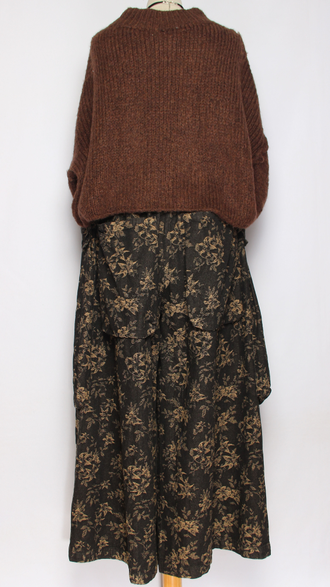 БРЮКИ-ЮБКА джинс-гобелен "КРЕАТИВНЫЕ КАРМАНЫ" букетики цветов черные, синии  р.46-54