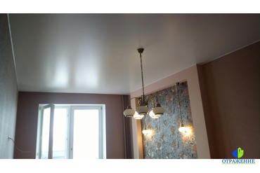 Натяжной потолок с люстрой
г. Красный бор, Ленинградская область