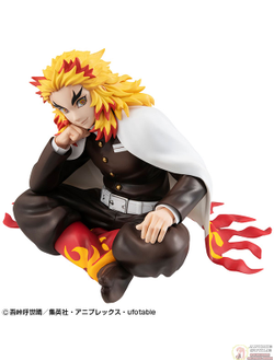 Фигурка Кёдзюро Рэнгоку  (G.E.M. Kyoujurou Rengoku Tenohira)