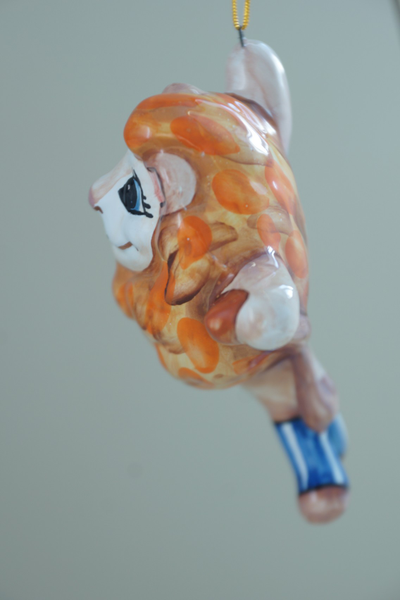 Плюшевый львенок