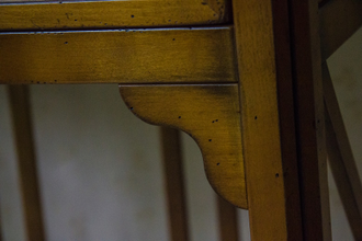 Банкетка-скамья винтажная.