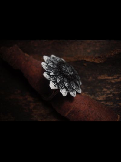Кольцо "Цветок Угля и Пепла"