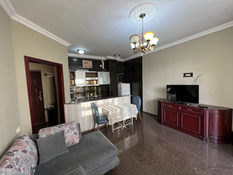 Продаётся Бюджетная квартира 1+1, в обычном многоэтажном доме, в Батуми.