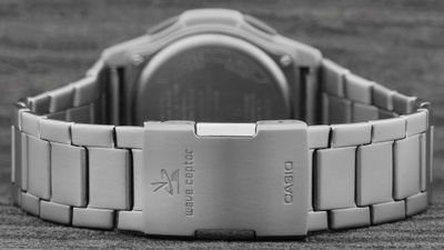 Часы Casio WVA-M630TDE-1A