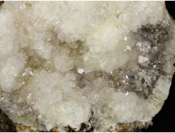 Кварц, щетка кристаллов, Аметистовый кварц, необработанный "дикий" образец, Кавказ, Приэльбрусье (120*102*90 мм, 816 г) №28281