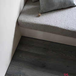 Кварцвиниловая плитка Moduleo Roots Galtymore Oak 86972B купить в интернет-магазине vinyl-laminat.ru