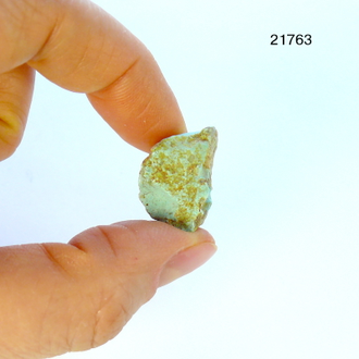 Бирюза натуральная (необработанная) Казахстан арт.21763: 4,9г - 20*15*14мм