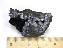 Пиролюзит, жеода, Марокко (50*32*20 мм, 36 г) №24715