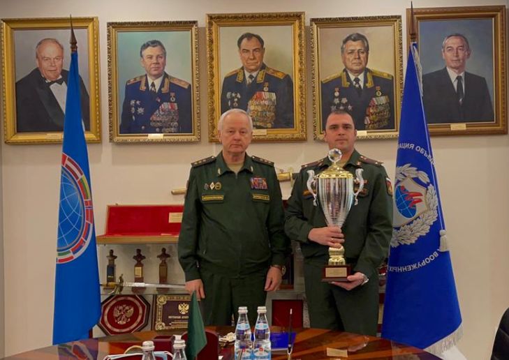 Новости - Встреча с офицерами Главного командования Сухопутных войск и ...
