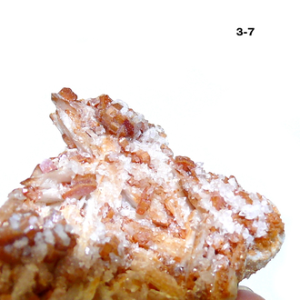 Ванадинит натуральный (щетка) №3-7: 40*39*23мм