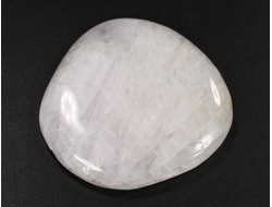 Манганокальцит (с розовой флуоресценцией в УФ), полировка плоская, Перу (41*38*6 мм, 20 г) №37851