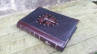 обложка для книги, подарок руководителю, обложка из натуральной кожи для старинной книги