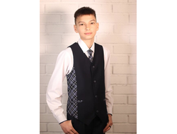 5-11 класс Жилет школьный для мальчика синий с клеткой