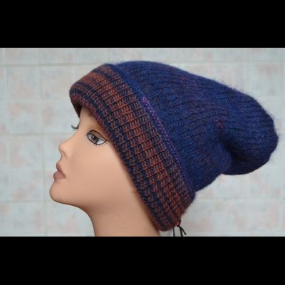 Шапка василькового цвета женская зима 2018 Vizio Италия 5872