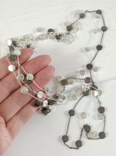 (АРТИКУЛ: 8544/03) УКРАШЕНИЕ ЖЕНСКОЕ, ДЛИННОЕ, СОТУАР, ЦВЕТ "СЕРЕБРО", С СЕРЫМИ ПЛОСКИМИ БУСИНАМИ