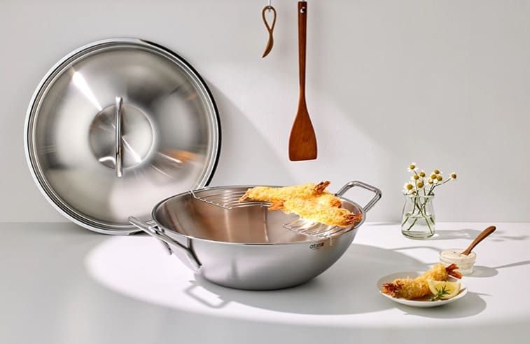 Крышка вока с эффектом водяного затвора