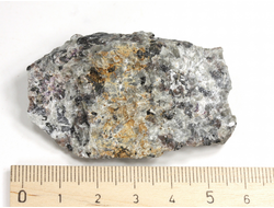 Йооперлит, необработанный, "дикий" образец, светится в УФ, США, Мичиган (55*36*21 мм, 41 г) №29366