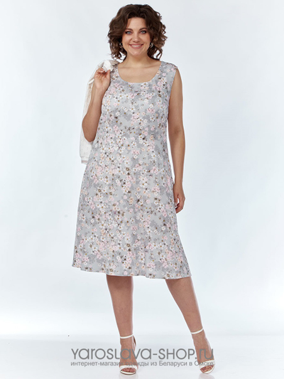 Женский комплект, состоящий и жакета и платья