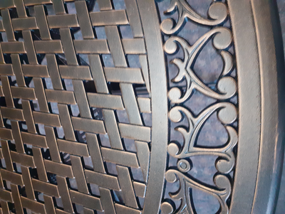 Круглый стол  из литого алюминия Sardinia. Цвет