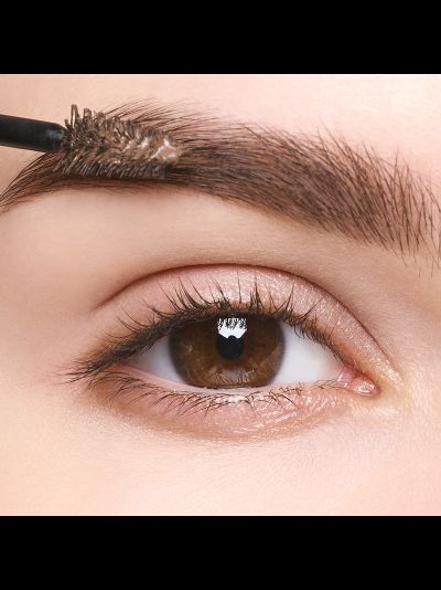 ARTISTRY GO VIBRANT™ 2 в 1 карандаш и гель для бровей водостойкий